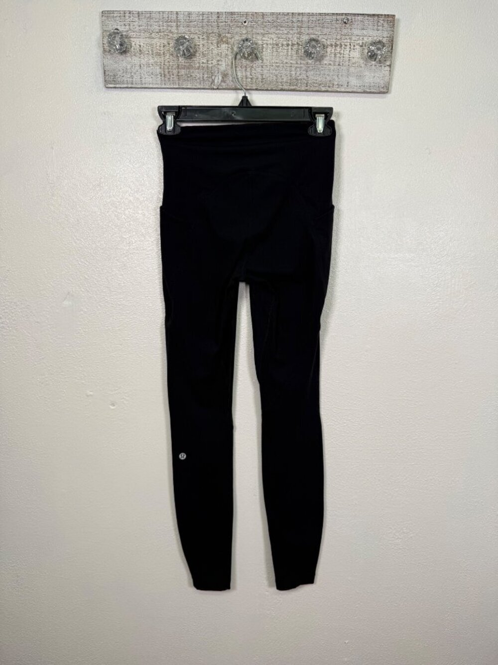 Lululemon Align High-Rise Black Leggings Side Pockets 28" Inseam Athleisure 2